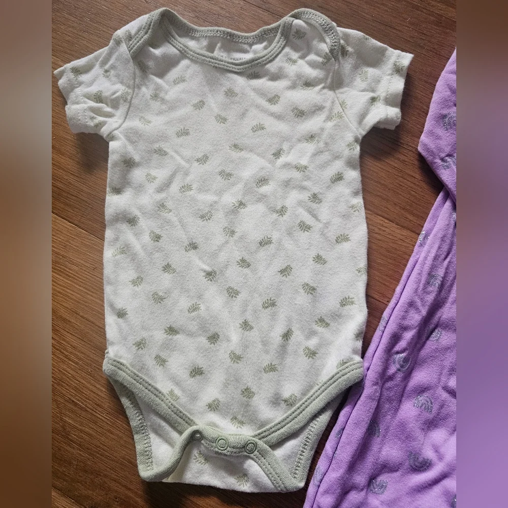 Girl's Size 6-9 Months Bundle of Qty 3 Bodysuits
